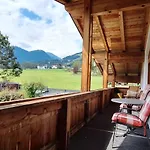 Apartment Haus Berndt Schwemberger *