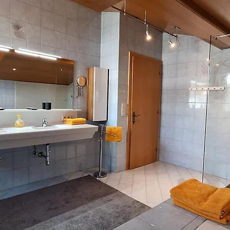 شقة Haus Berndt Schwemberger *